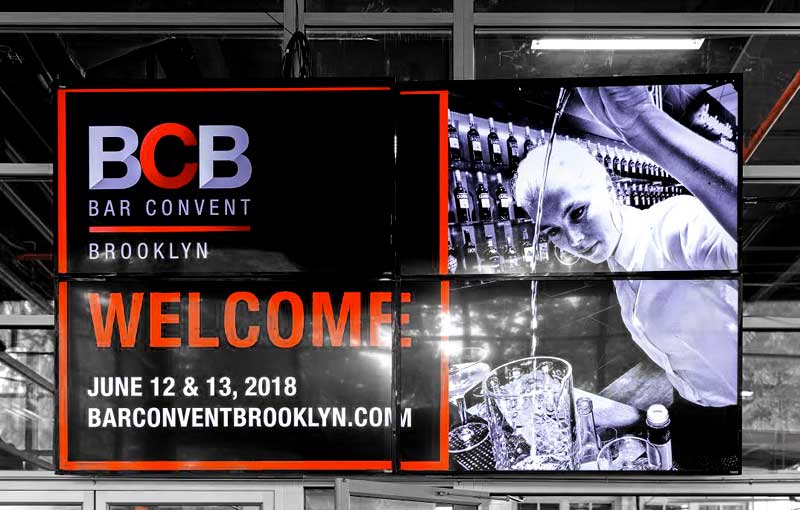 François Monti. El bar y salón de licores número uno Bar Convent triunfa en Brooklyn