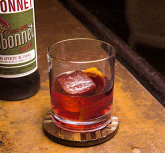 Estados Unidos. Julio el mes de Dubonnet con el lanzamiento de nueva imagen y nueva receta