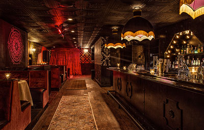 The best cocktail bars in Chicago from speakeasy to game bars