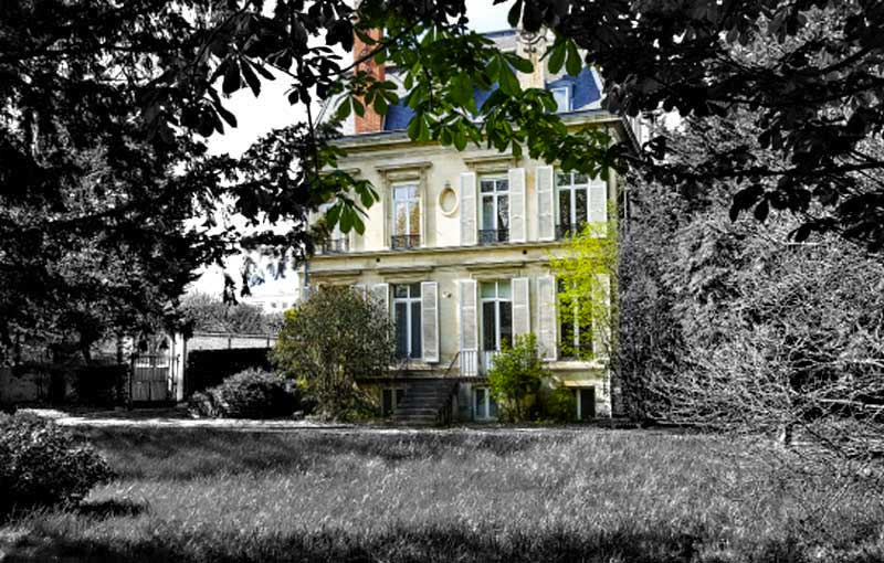 France. Champagne Castelnau acquires a historic villa in Reims as part of its expansion