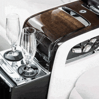 BMW patenta el concepto de dispensador de champán