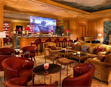Le Top des 10 bars d’hôtel à Paris pour déguster dans les plus beaux décors