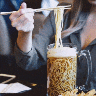 Este restaurante japonés en Canadá sirve cerveza con ramen: Beer Ramen
