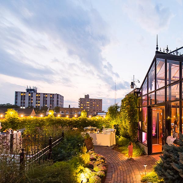 Top ten best Rooftop bars in Milwaukee