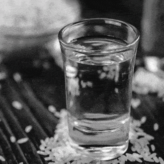 ¿Sabías que hoy es el Día Mundial del Sake?