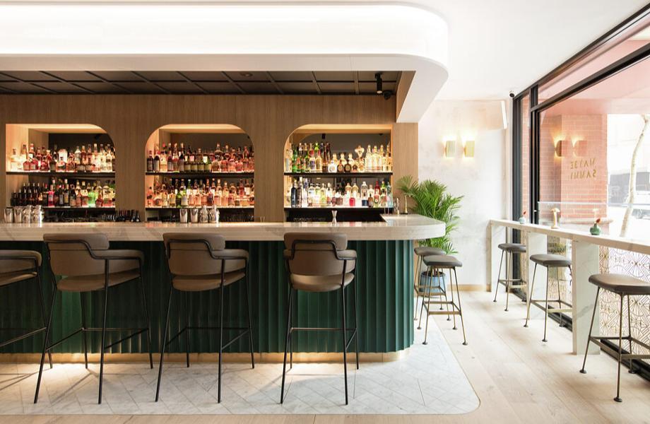 bar