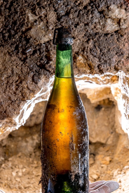 La historia del millón de botellas de champagne perdidas