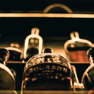 Le faux marché du bourbon et comment il est arrivé jusqu’à Facebook