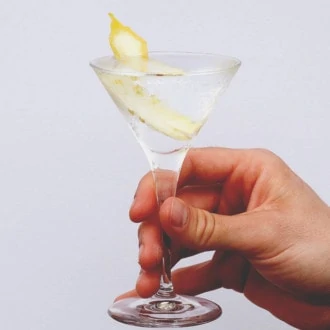 What is the real recipe for the Vodka Martini cocktail?
