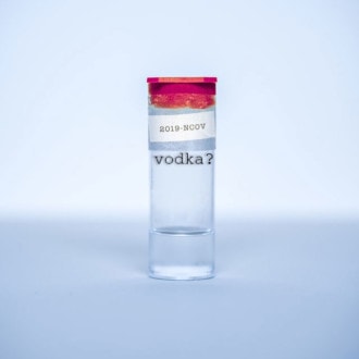 ¿Fake News o no? Un video de John Daly recomienda el vodka contra el covid-19