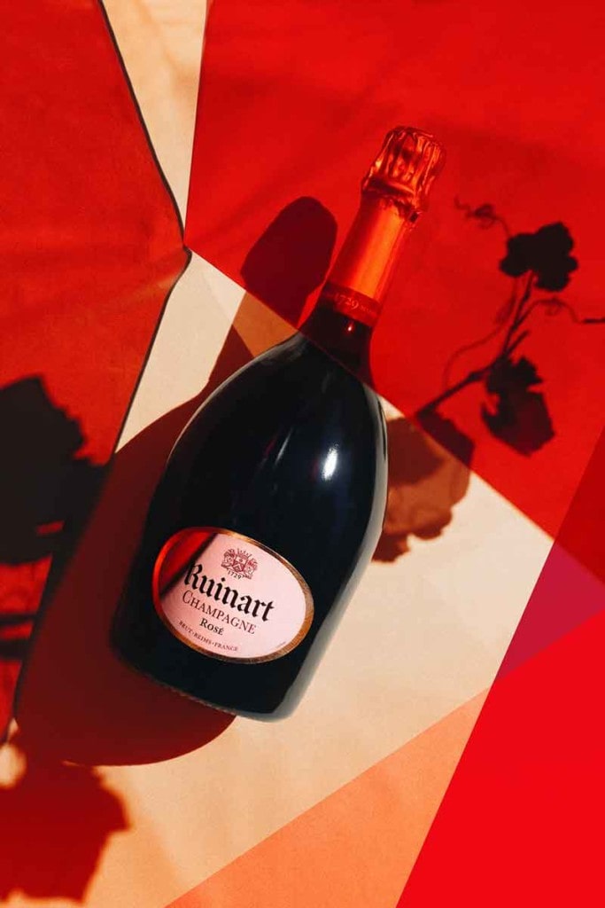 Discover the Ruinart Rosé vintage in pictures by the artist Elsa Leydier