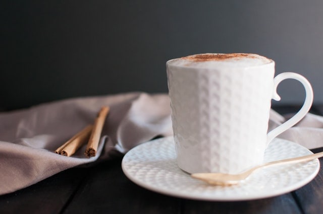 Comment boit-on le café dans le monde ? Découvrez les différentes manières