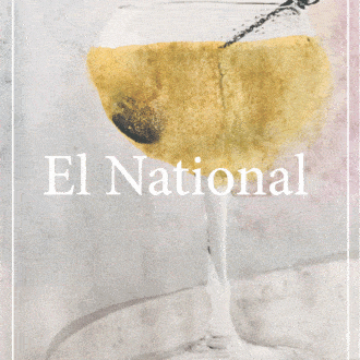 Estos cócteles clásicos fueron inventados en bares de hotel, aprende a hacerlos