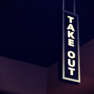 Bares y restaurantes de Toronto y Ontario abogan por bebidas para llevar aún después del covid-19