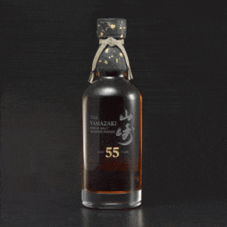 Conoce la botella de whisky japonés vendida por casi 800 000 dólares