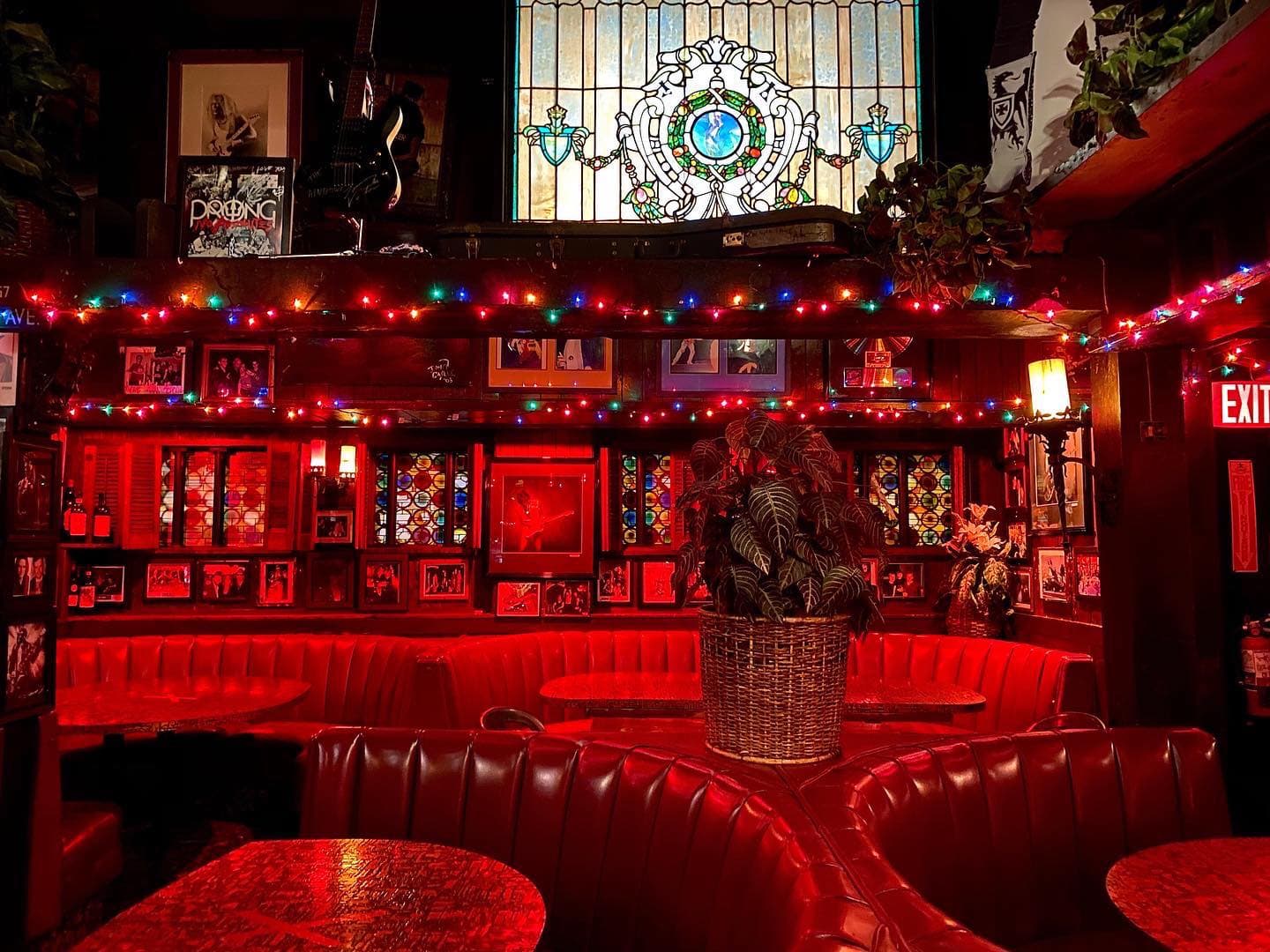The list of the 25 best rock bars in the United States