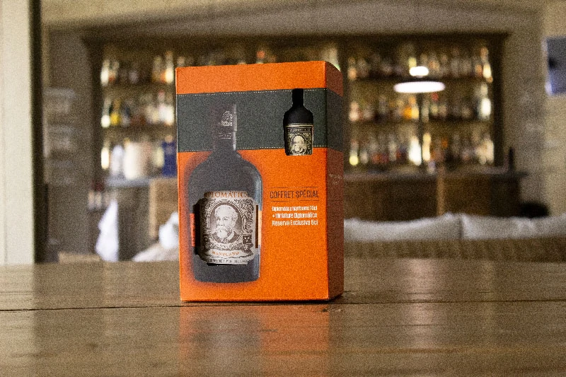 For the end of the year, Diplomático is available in three boxes to offer