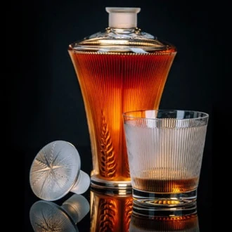 Découvrez L’élégante carafe imaginée par Lalique pour le whisky The Glenturret