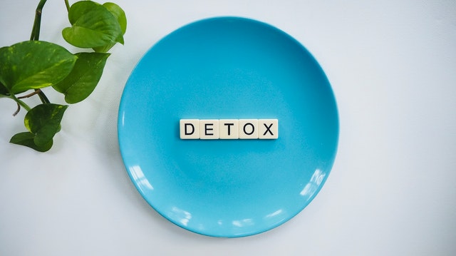 detox your body after the holidays