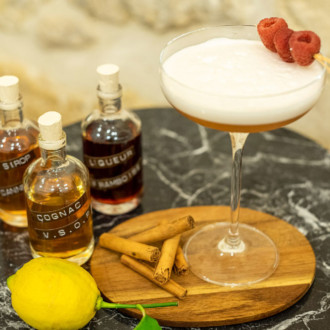 This Valentine’s Day Cognac cocktail for a lovely tasting