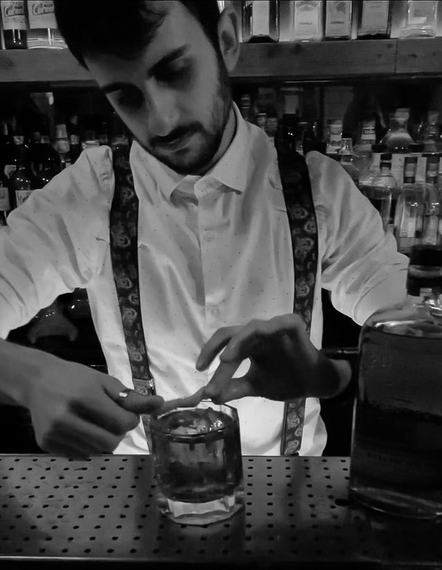 Ecco Mattia Cavola, vincitore della settimana 2 del Cognac Bartender Contest UK