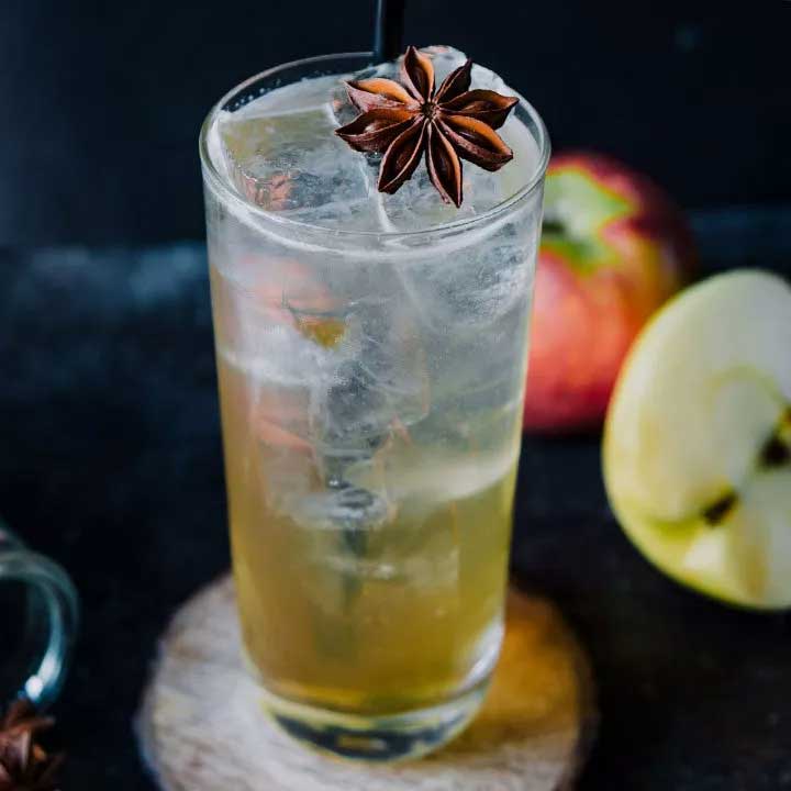 apple chai gin tonic