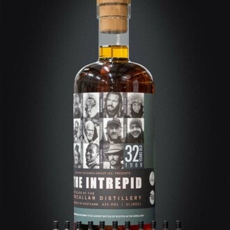 Subastan botella de whisky más grande del mundo por 1.4 millones de dólares