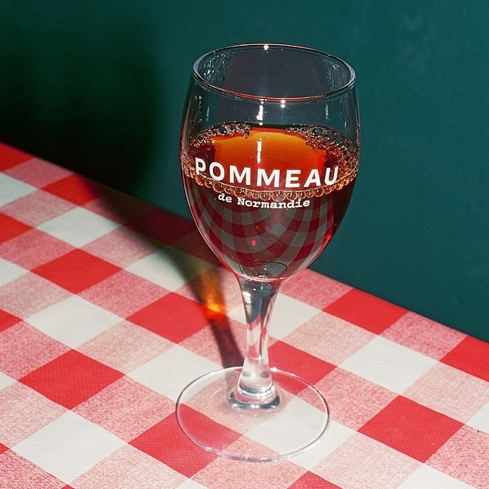 pommeau de normandie drink