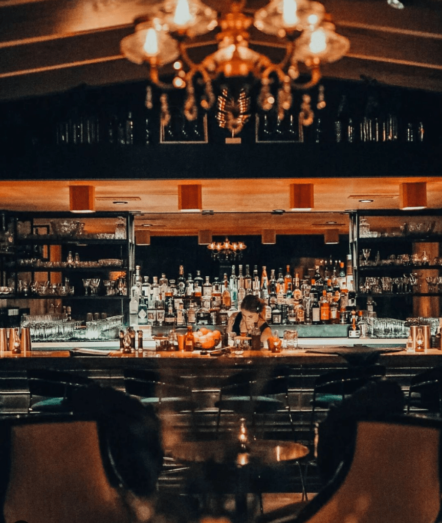 apothecary bar at rye restaurant