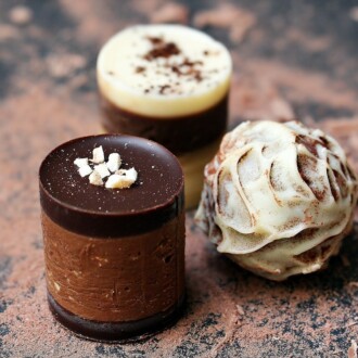 8 Maneras De Añadir Chocolates A Licores