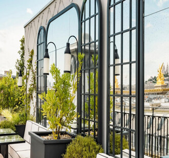 On the breathtaking rooftops of Paris – Summer 2025 Guide